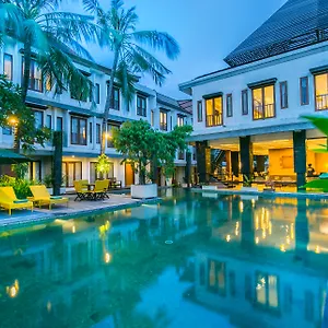 Casa Padma Suites 3* Legian